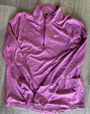 Nike Women's Dri-FIT Element Half-Zip Running Top Heathered Purple SMALL